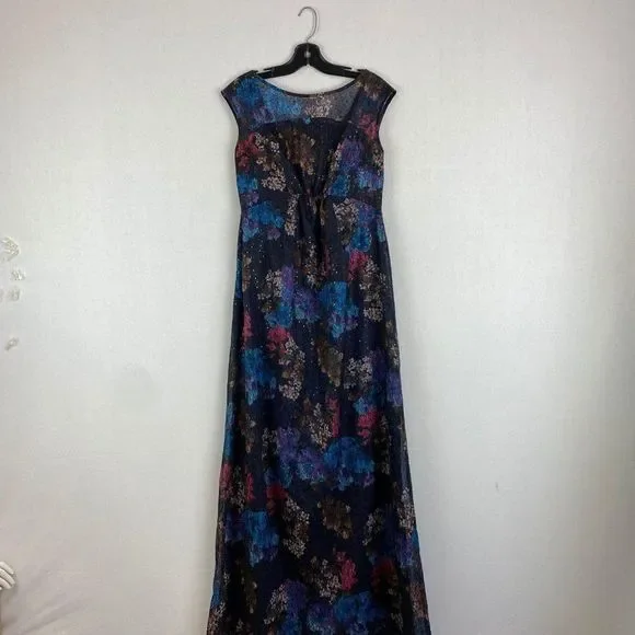 TIFFANY ROSE Floral Dress - Picture 1 of 8